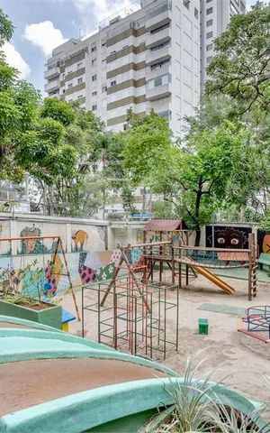 Apartamento à venda com 154m², 4 quartos e 1 vaga Apartamento à venda com 154m², 4 quartos e 1 vagaPlayground