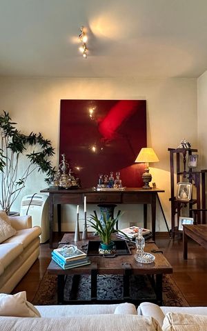 Apartamento à venda com 170m², 4 quartos e 4 vagas Apartamento à venda com 170m², 4 quartos e 4 vagasSala