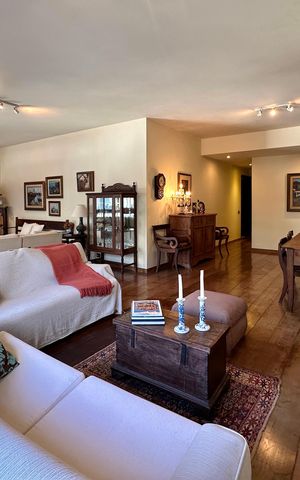 Apartamento à venda com 170m², 4 quartos e 4 vagas Apartamento à venda com 170m², 4 quartos e 4 vagasSala