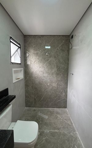 Casa à venda com 142m², 3 quartos e 4 vagas Casa à venda com 142m², 3 quartos e 4 vagasBanheiro da Suíte