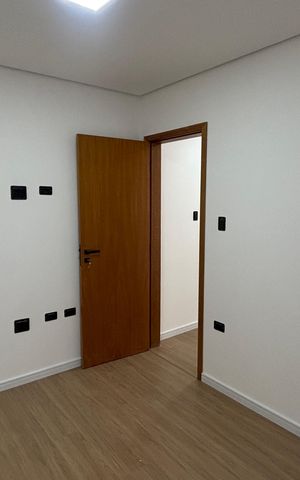 Casa à venda com 142m², 3 quartos e 4 vagas Casa à venda com 142m², 3 quartos e 4 vagasQuarto 2