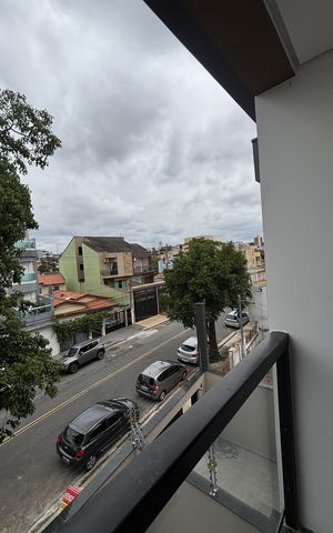Casa à venda com 142m², 3 quartos e 4 vagas Casa à venda com 142m², 3 quartos e 4 vagasVaranda da Suíte