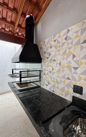 Casa à venda com 142m², 3 quartos e 4 vagas Casa à venda com 142m², 3 quartos e 4 vagasÁrea de Serviço