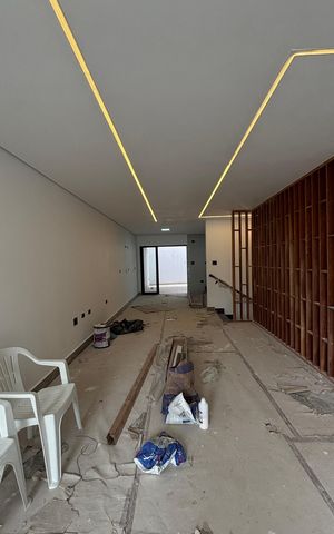 Casa à venda com 142m², 3 quartos e 4 vagas Casa à venda com 142m², 3 quartos e 4 vagasSala - Sala de Jantar
