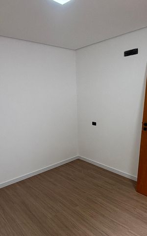 Casa à venda com 142m², 3 quartos e 4 vagas Casa à venda com 142m², 3 quartos e 4 vagasQuarto 1