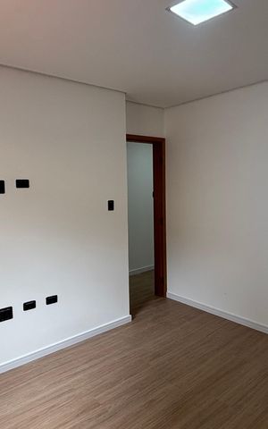 Casa à venda com 142m², 3 quartos e 4 vagas Casa à venda com 142m², 3 quartos e 4 vagasQuarto 1