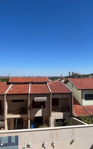 Casa à venda com 280m², 4 quartos e 4 vagas