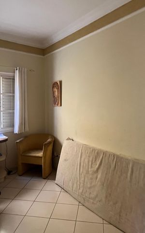 Casa à venda com 280m², 4 quartos e 4 vagas