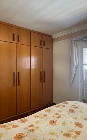 Casa à venda com 280m², 4 quartos e 4 vagas