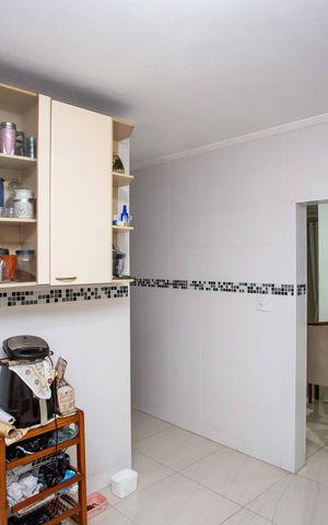 Casa à venda com 252m², 3 quartos e 2 vagasCozinha