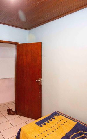 Casa à venda com 252m², 3 quartos e 2 vagasQuarto 2