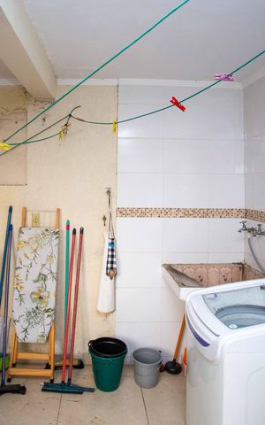 Casa à venda com 252m², 3 quartos e 2 vagasÁrea de Serviço