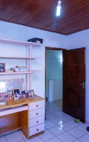 Casa à venda com 252m², 3 quartos e 2 vagasQuarto 1