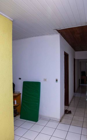 Casa à venda com 252m², 3 quartos e 2 vagasQuarto 3