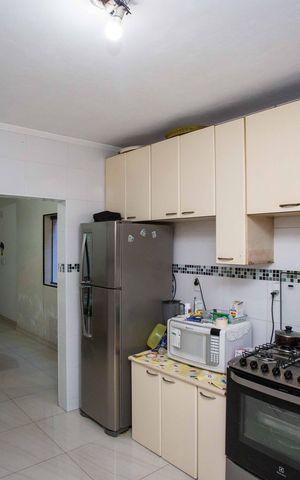 Casa à venda com 252m², 3 quartos e 2 vagasCozinha
