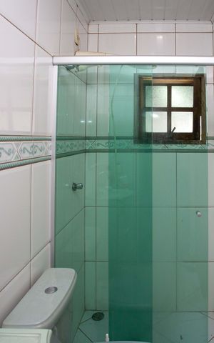 Casa à venda com 252m², 3 quartos e 2 vagasBanheiro 2