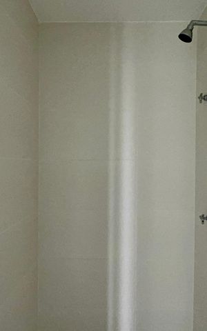 Casa de condomínio à venda com 26m², 1 quarto e sem vaga Casa de condomínio à venda com 26m², 1 quarto e sem vagaBanheiro