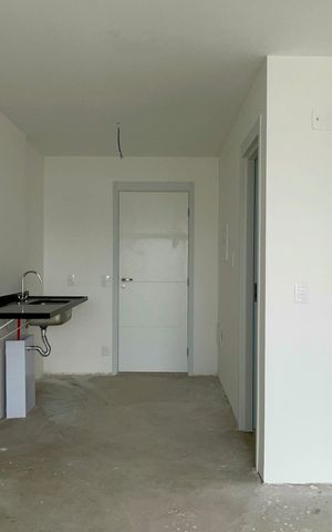 Casa de condomínio à venda com 26m², 1 quarto e sem vaga Casa de condomínio à venda com 26m², 1 quarto e sem vagaStudio