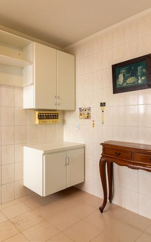 Apartamento para alugar com 110m², 3 quartos e 2 vagas Apartamento para alugar com 110m², 3 quartos e 2 vagasCozinha