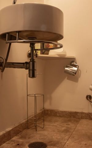 Casa à venda com 300m², 3 quartos e 2 vagasLavabo