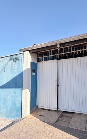 Casa para alugar com 350m², 3 quartos e 1 vagaFachada