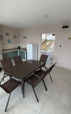 Casa de condomínio à venda com 350m², 3 quartos e 2 vagas Casa de condomínio à venda com 350m², 3 quartos e 2 vagasArea Gourmet Terraço