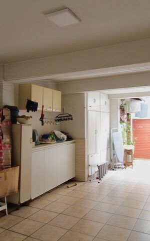 Casa à venda com 330m², 4 quartos e 3 vagasÁrea de Serviço