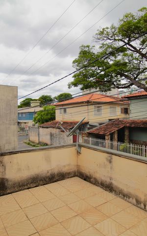 Casa à venda com 330m², 4 quartos e 3 vagasVaranda da Suite