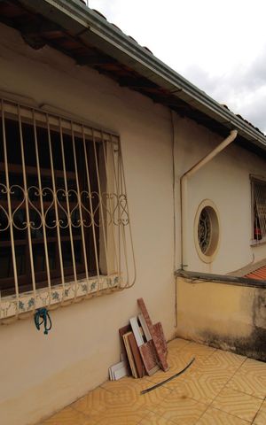 Casa à venda com 330m², 4 quartos e 3 vagasVaranda da Suite