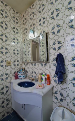 Casa à venda com 330m², 4 quartos e 3 vagasBanheiro da Suite