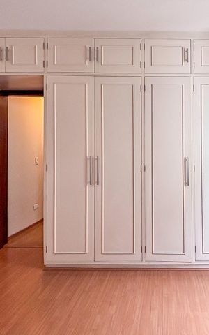 Apartamento para alugar com 165m², 4 quartos e 2 vagas Apartamento para alugar com 165m², 4 quartos e 2 vagasQuarto 2