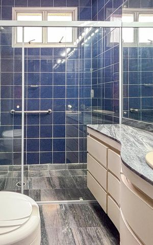 Apartamento para alugar com 165m², 4 quartos e 2 vagas Apartamento para alugar com 165m², 4 quartos e 2 vagasBanheiro Suíte