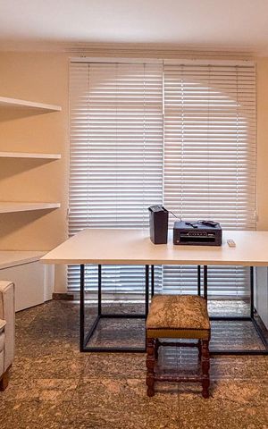 Apartamento para alugar com 165m², 4 quartos e 2 vagas Apartamento para alugar com 165m², 4 quartos e 2 vagasQuarto 1