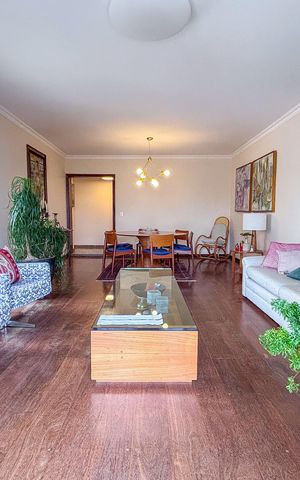 Apartamento para alugar com 165m², 4 quartos e 2 vagas Apartamento para alugar com 165m², 4 quartos e 2 vagasSala