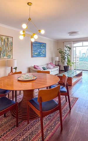 Apartamento para alugar com 165m², 4 quartos e 2 vagas Apartamento para alugar com 165m², 4 quartos e 2 vagasSala