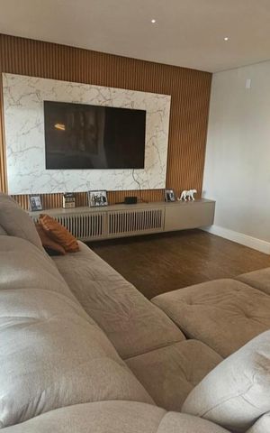 Apartamento à venda com 200m², 3 quartos e 3 vagas Apartamento à venda com 200m², 3 quartos e 3 vagasSala