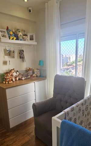 Apartamento à venda com 200m², 3 quartos e 3 vagas Apartamento à venda com 200m², 3 quartos e 3 vagasSuíte 3