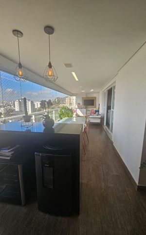 Apartamento à venda com 200m², 3 quartos e 3 vagas Apartamento à venda com 200m², 3 quartos e 3 vagasvaranda