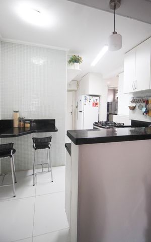 Apartamento à venda com 83m², 2 quartos e 2 vagasCozinha
