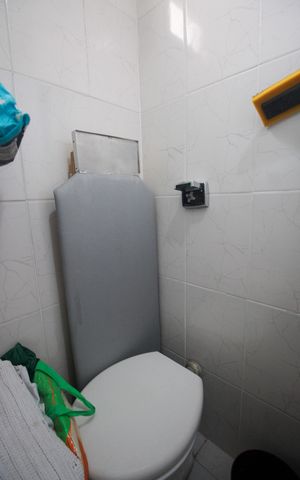 Apartamento à venda com 83m², 2 quartos e 2 vagasBanheiro de serviço