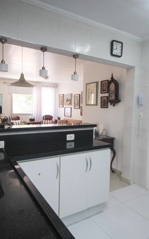 Apartamento à venda com 83m², 2 quartos e 2 vagasCozinha