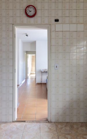 Casa à venda com 75m², 2 quartos e 2 vagas Casa à venda com 75m², 2 quartos e 2 vagasCozinha