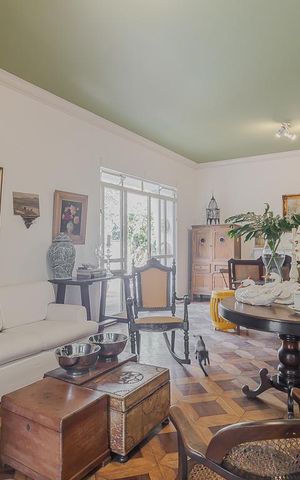 Casa à venda com 270m², 4 quartos e sem vagaSala