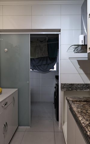 Apartamento à venda com 96m², 3 quartos e 2 vagasCozinha
