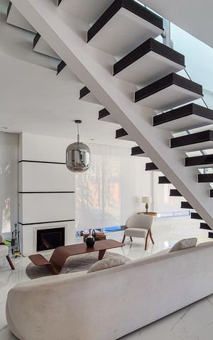Casa de condomínio à venda com 464m², 4 quartos e 6 vagasSala 2