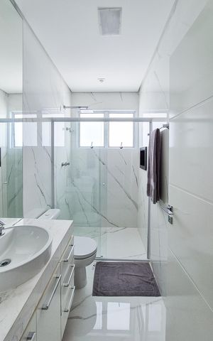 Casa de condomínio à venda com 464m², 4 quartos e 6 vagasBanheiro da Suíte 2