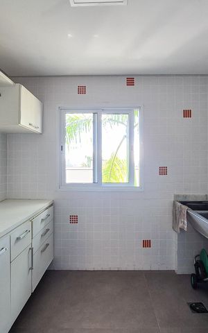 Casa de condomínio à venda com 464m², 4 quartos e 6 vagasÁrea de Serviço