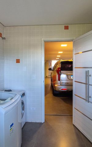 Casa de condomínio à venda com 464m², 4 quartos e 6 vagasÁrea de Serviço
