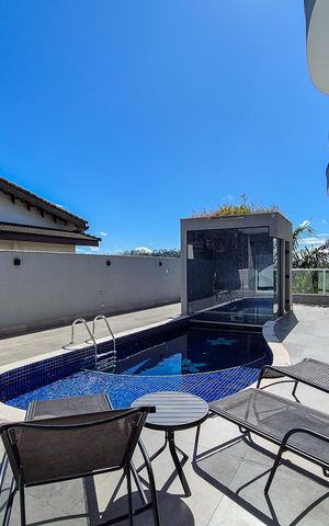 Casa de condomínio à venda com 464m², 4 quartos e 6 vagasPiscina