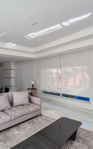 Casa de condomínio à venda com 464m², 4 quartos e 6 vagasSala